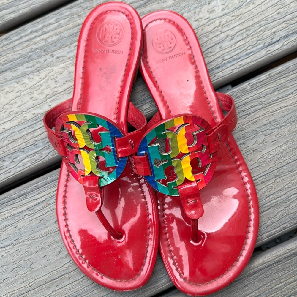 Well loved but so pretty! Size 8 Tory Burch